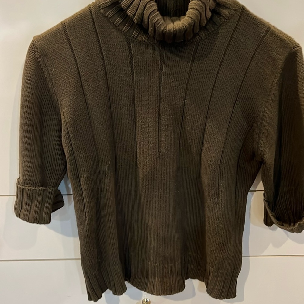 Great brown short sleeve cotton sweater